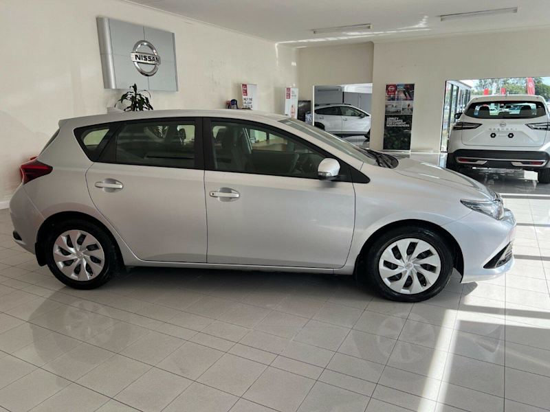 2016 Toyota Corolla ZRE182R Ascent S-CVT Silver 7 Speed Constant Variable Hatchback62937622862209113