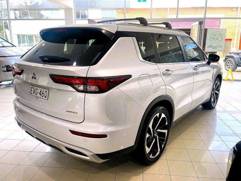 2022 Mitsubishi Outlander ZM MY22 Aspire 7 Seat (2WD) White Continuous Variable Wagon62933710365186114