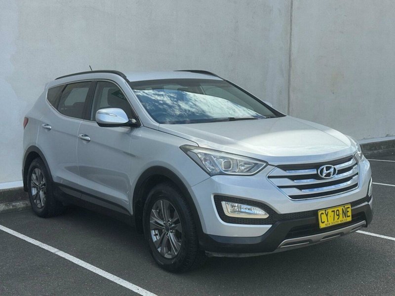 2013 Hyundai Santafe Active 4x4 Automatic62934704495873110