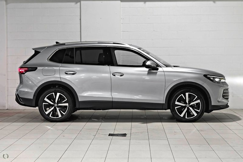 2025 Volkswagen Tiguan CT MY25 110TSI Elegance DSG Silver 7 Speed Sports Automatic Dual Clutch Wagon62882727225091112
