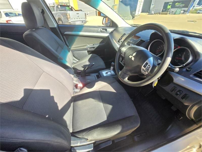 2009 Mitsubishi Lancer CJ MY10 ES White 6 Speed Constant Variable Sedan62882730364546112