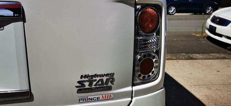 2007 Nissan Elgrand E51 Highway Star White 5 Speed Automatic Wagon62882766752258112