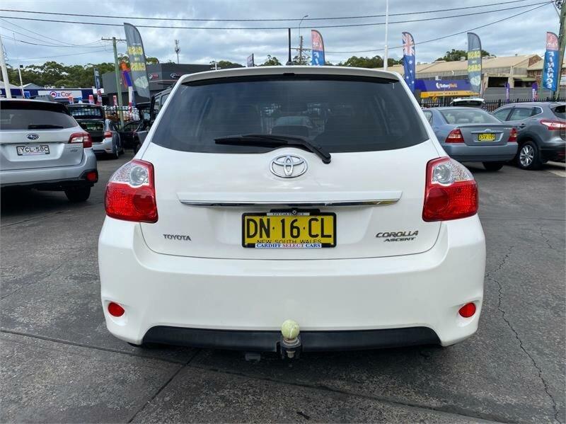 2012 Toyota Corolla ZRE152R MY11 Ascent White 6 Speed Manual Hatchback62882732124163113