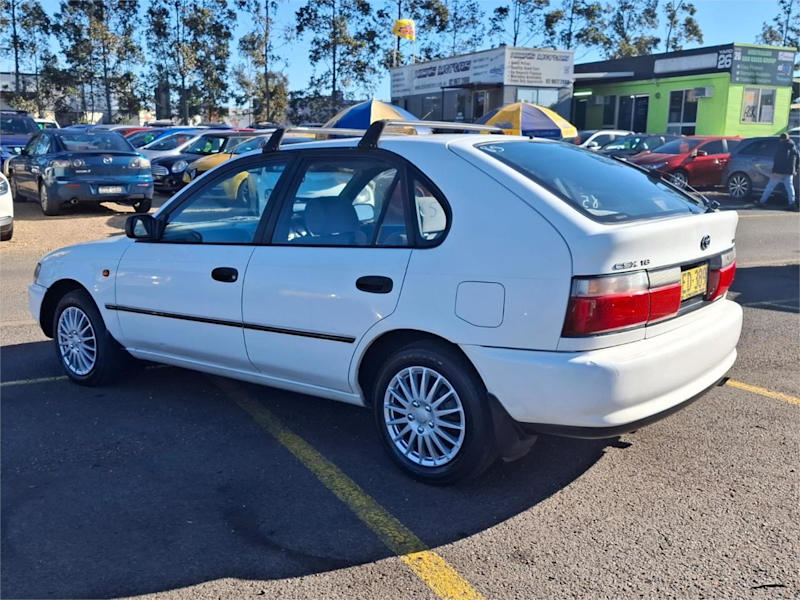 1994 Toyota Corolla AE102X CSX Seca White 4 Speed Automatic Liftback62933713409154114