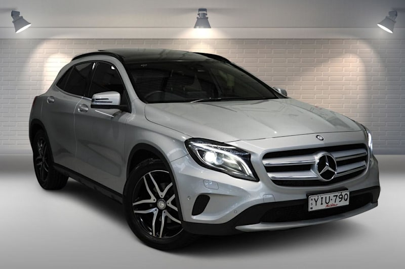 2017 Mercedes-Benz GLA-Class X156 807MY GLA180 DCT Polar Silver - Metallic Paint 7 Speed62933705751555110