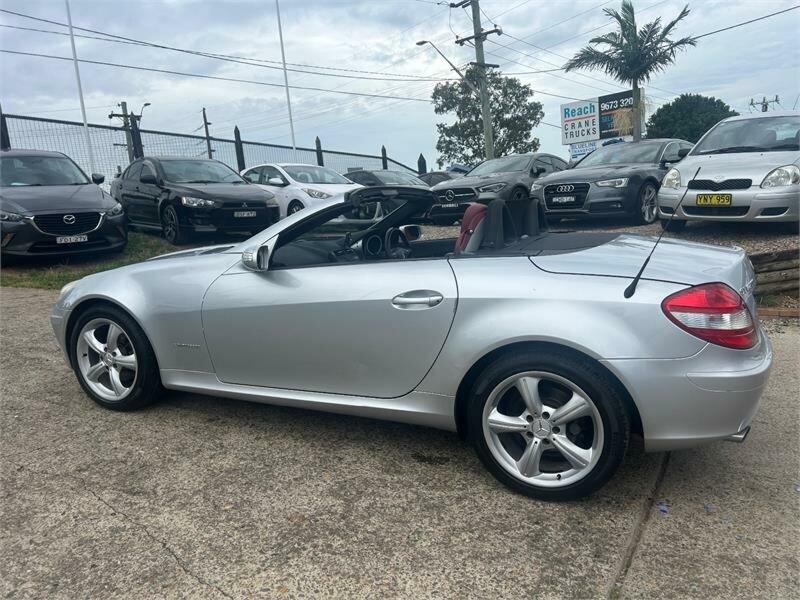 2005 Mercedes-Benz SLK200 Kompressor R171 Silver 5 Speed Automatic Tipshift Convertible62882737966593114