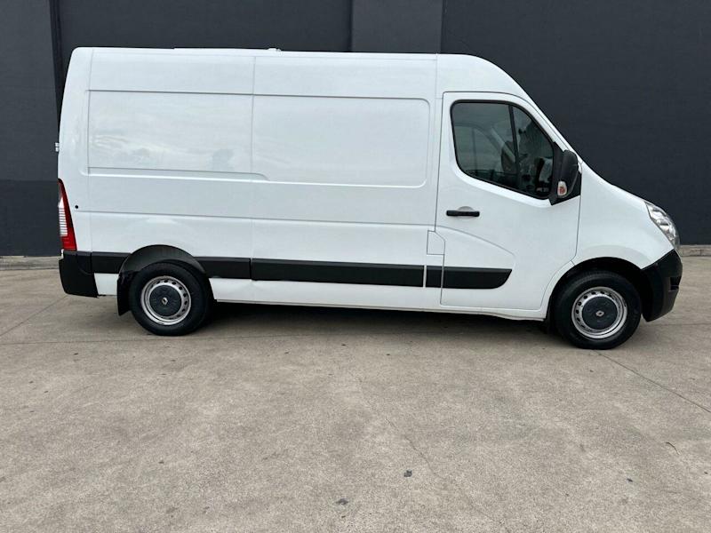 2017 Renault Master X62 Mid Roof MWB AMT White 6 Speed Sports Automatic Single Clutch Van62938584159361111