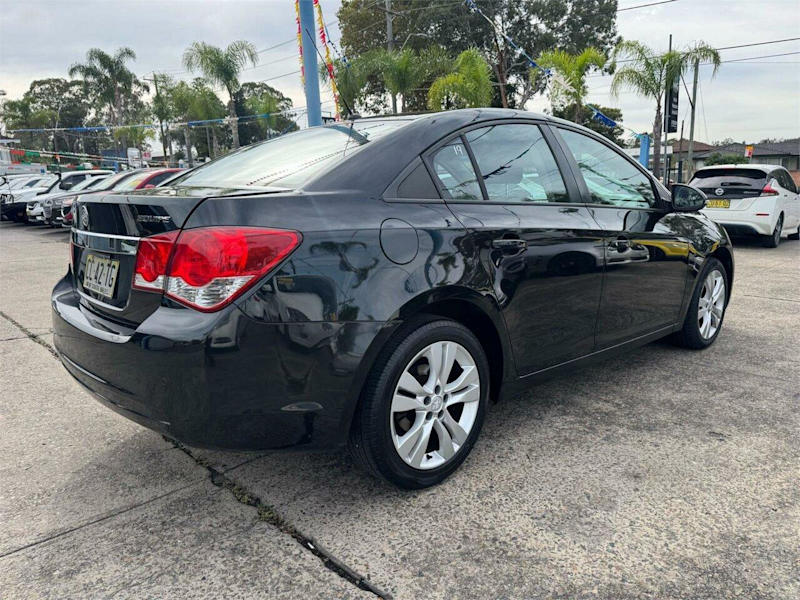 2015 Holden Cruze JH Series II MY15 Equipe Black 6 Speed Sports Automatic Sedan62938584238082113