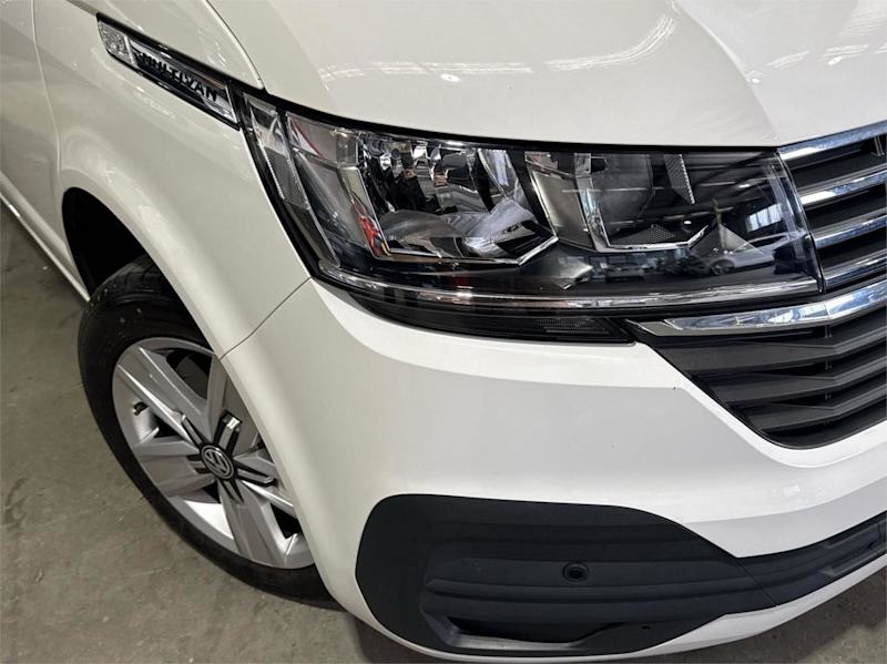 2020 Volkswagen Multivan T6.1 MY21 TDI340 SWB DSG Comfortline Premium White 7 Speed62940490445313112