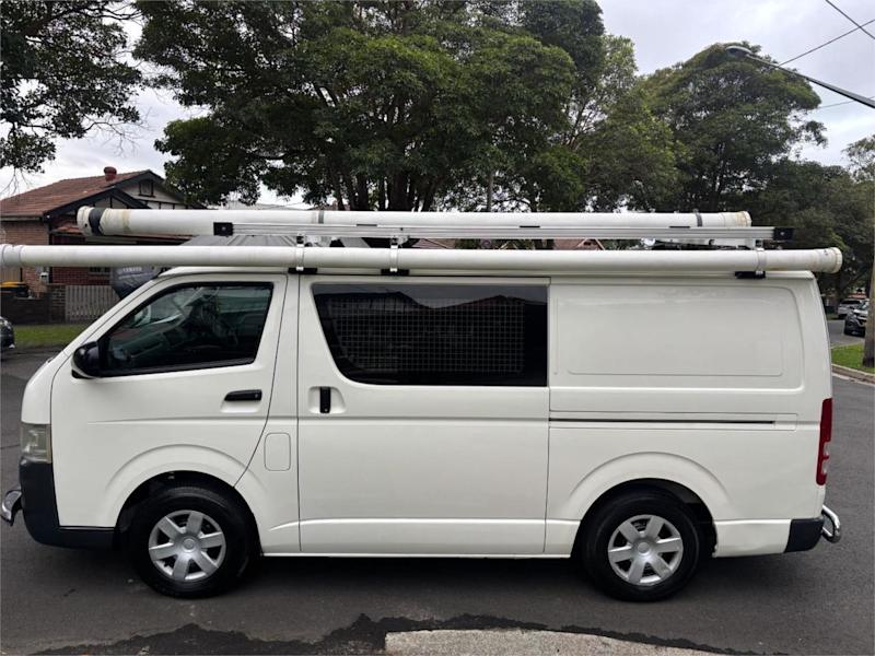 2009 Toyota HiAce White62933705942785112