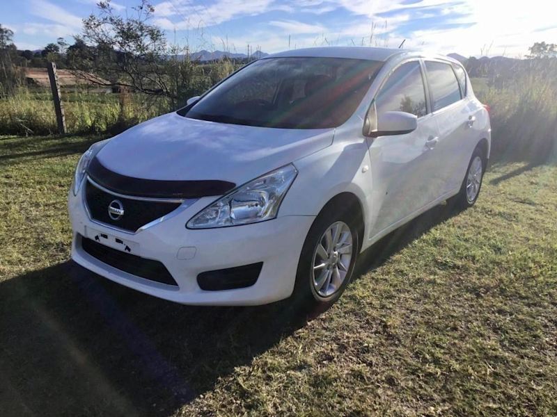 2015 NISSAN PULSAR ST B17--Located in MACKSVILLE on the NSW Mid-North Coast  between Port Macquarie 62935680594049111