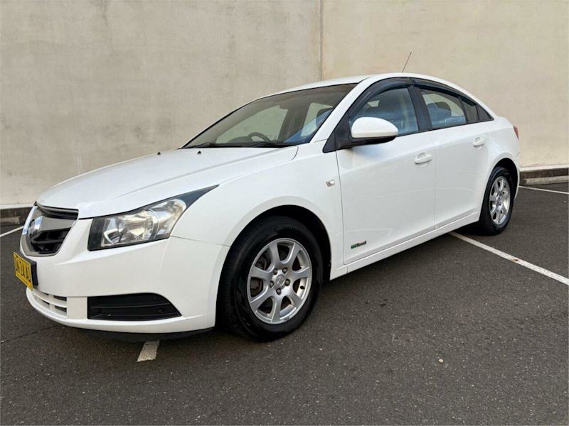 2010 Holden Cruze JG CD White 6 Speed Automatic Sedan62934698915331114