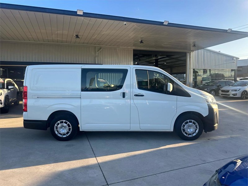 2020 Toyota HiAce GRH300R LWB White 6 Speed Auto Sequential Van62935685894019112