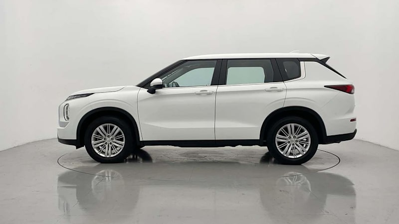 2023 Mitsubishi Outlander ZM MY24 ES 5 Seat (2WD) 8 Speed CVT Auto 8 Speed Wagon62882772089602113
