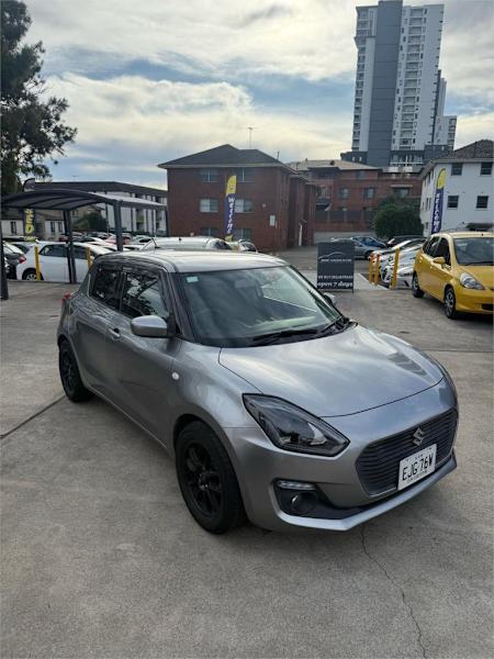 2018 Suzuki Swift AL GL Navigator Silver, Chrome Continuous Variable Hatchback62936663549186112