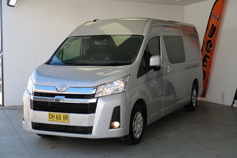 2021 Toyota HiAce Quicksilver Van62935686376705113