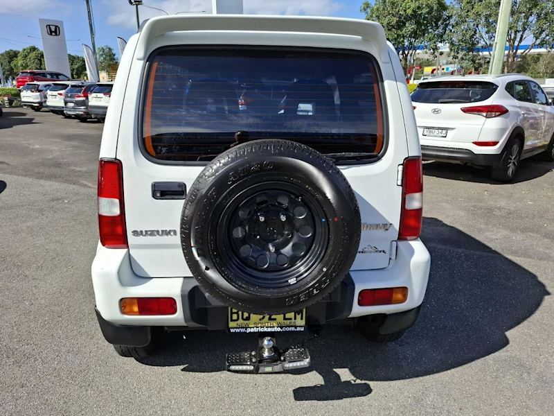 2007 Suzuki Jimny SN413 T6 JLX White 5 Speed Manual Hardtop62934695141250114