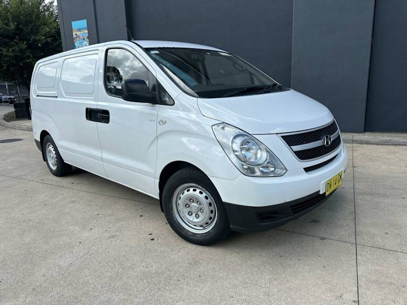 2013 Hyundai iLOAD TQ2-V MY13 White 5 Speed Automatic Van62935690417155110