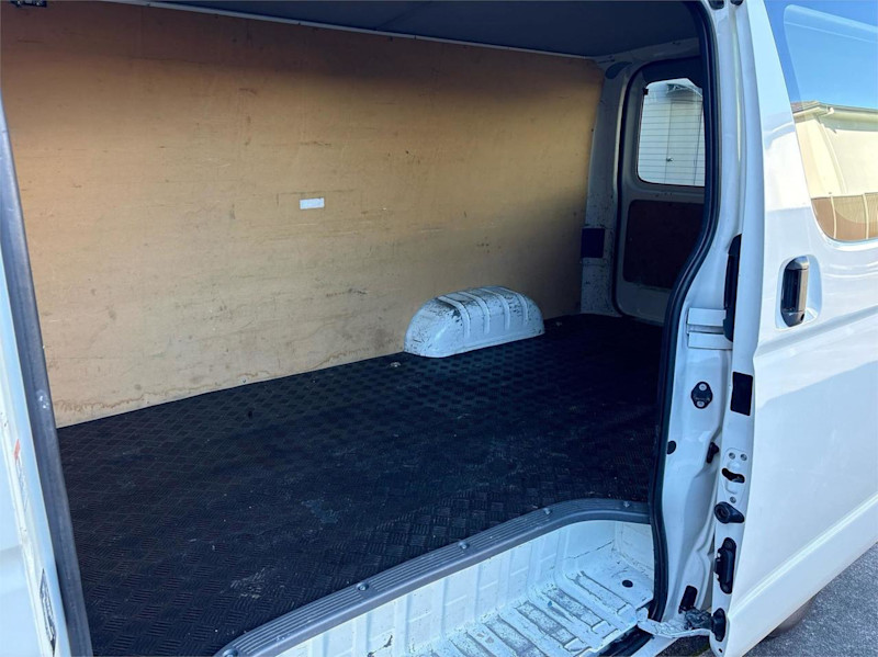 2017 Toyota HiAce KDH201R MY16 LWB White 4 Speed Automatic Van62935693198082114