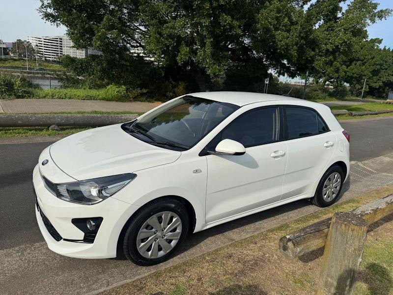 2020 Kia Rio YB PE MY21 S White 6 Speed Automatic Hatchback62882734111746112