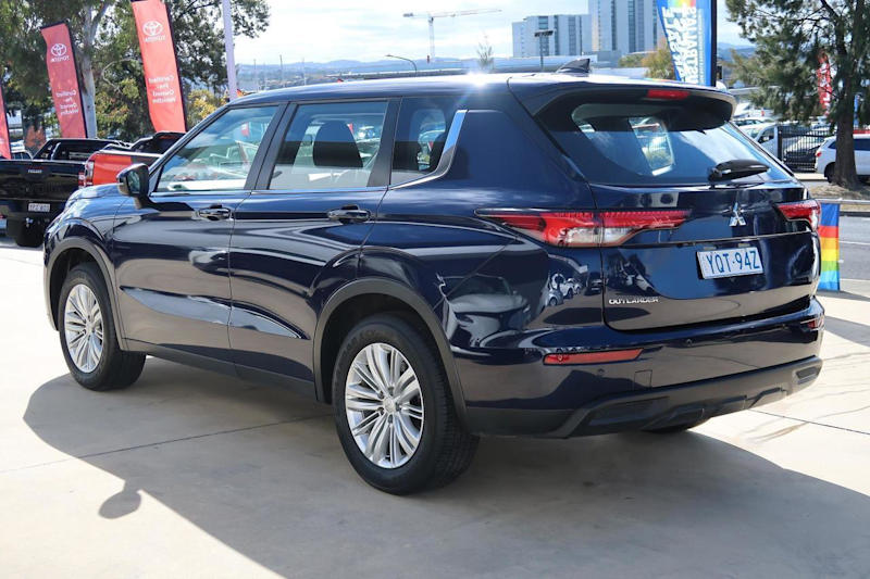 2023 Mitsubishi Outlander ZM MY23 ES 2WD Blue 8 Speed Constant Variable Wagon62935684783235112