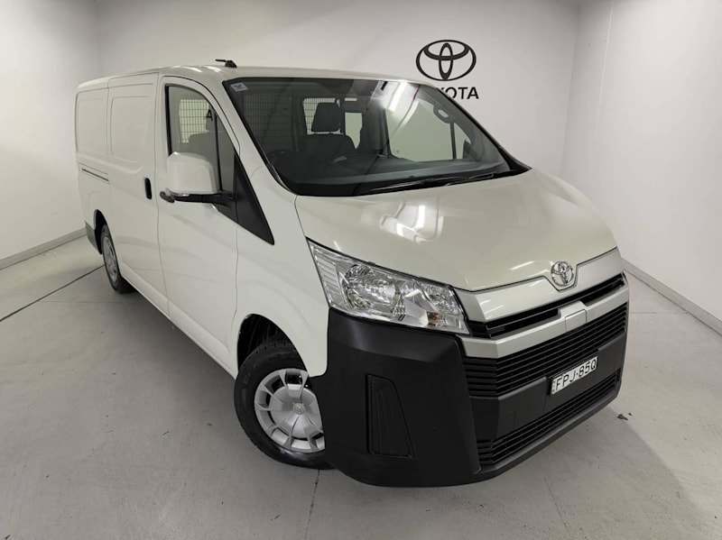 2020 Toyota HiAce LWB French Vanilla Automatic Van62885350208513110