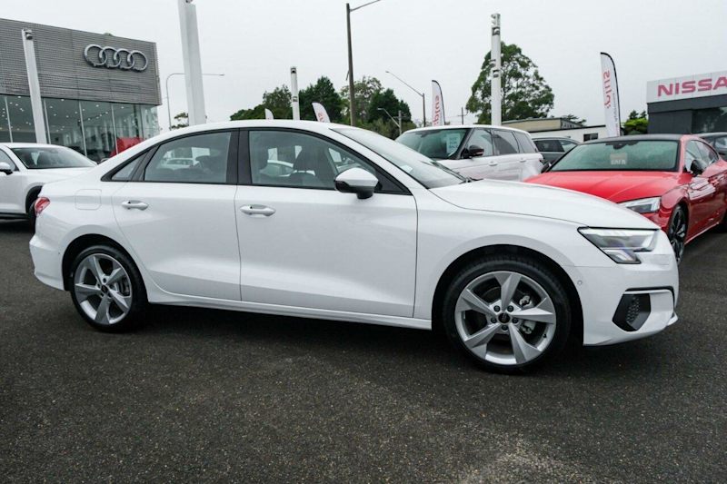 2024 Audi A3 8Y GY MY24 35 TFSI S Tronic White 7 Speed Sports Automatic Dual Clutch Sedan62937626109314112