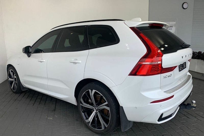 2022 Volvo XC60 UZ MY23 Recharge Ultimate T8 AWD Plug-In Hybrid Crystal White 8 Speed62936657845378113