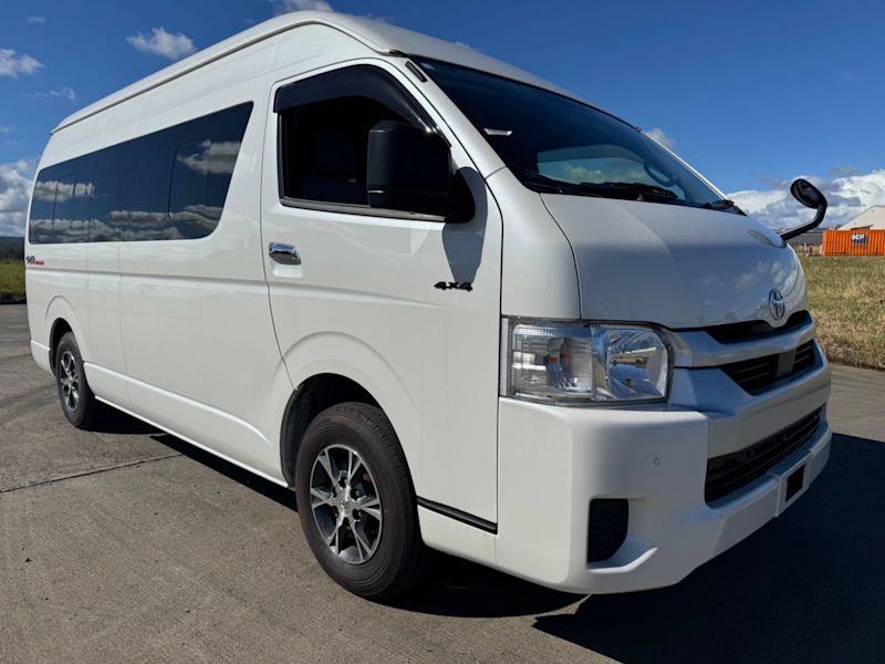 2024 TOYOTA 4WD, 4X4, HIACE Commuter 14 seater SLWB62940490775299111