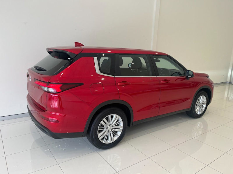 2023 Mitsubishi Outlander ZM MY24 ES 2WD Red Diamond 8 Speed Constant Variable Wagon62937622937729113
