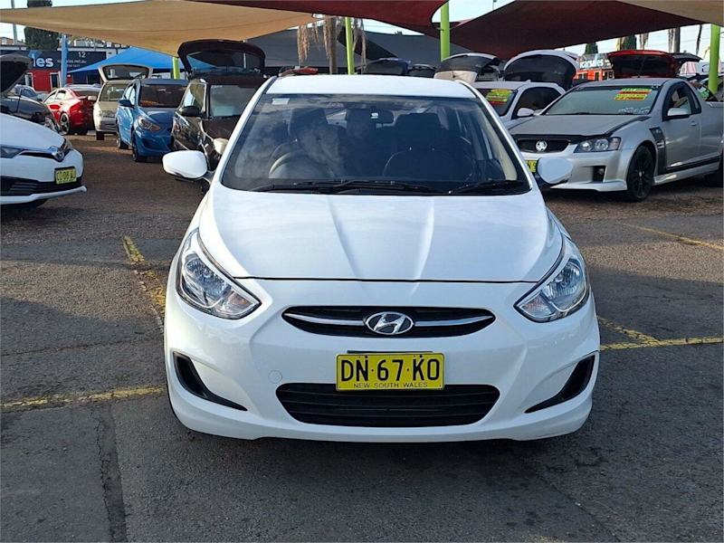 2015 Hyundai Accent RB2 MY15 Active White 6 Speed Manual Sedan62932715178754111