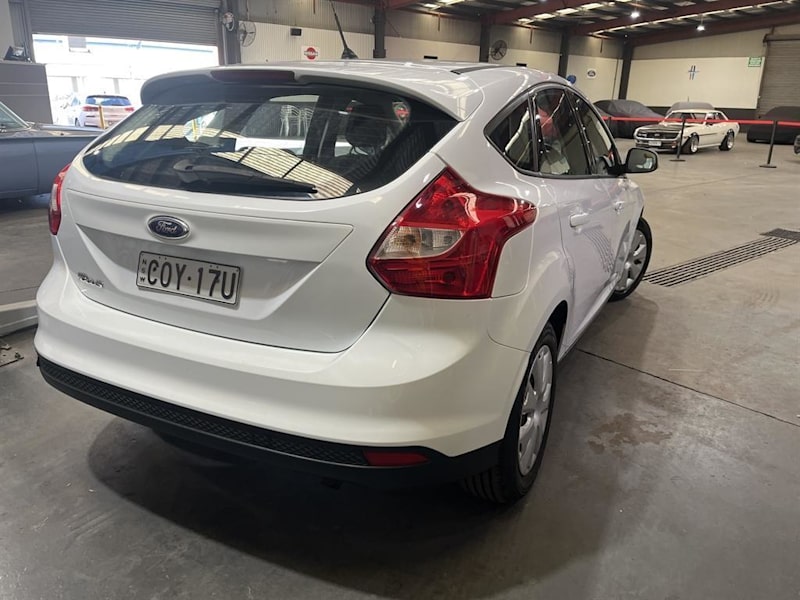 2013 Ford Focus LW MK2 Ambiente White 5 Speed Manual Hatchback62937625636353114
