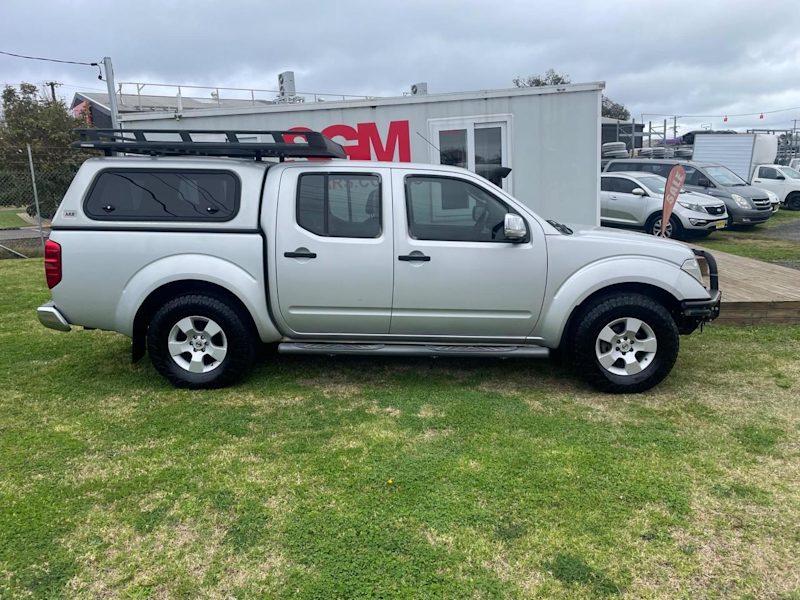 2009 Nissan Navara D40 ST-X Utility Dual Cab 4dr Man 6sp 4.0i 4x4 -Located at ARMIDALE in the NSW No62937622323969112