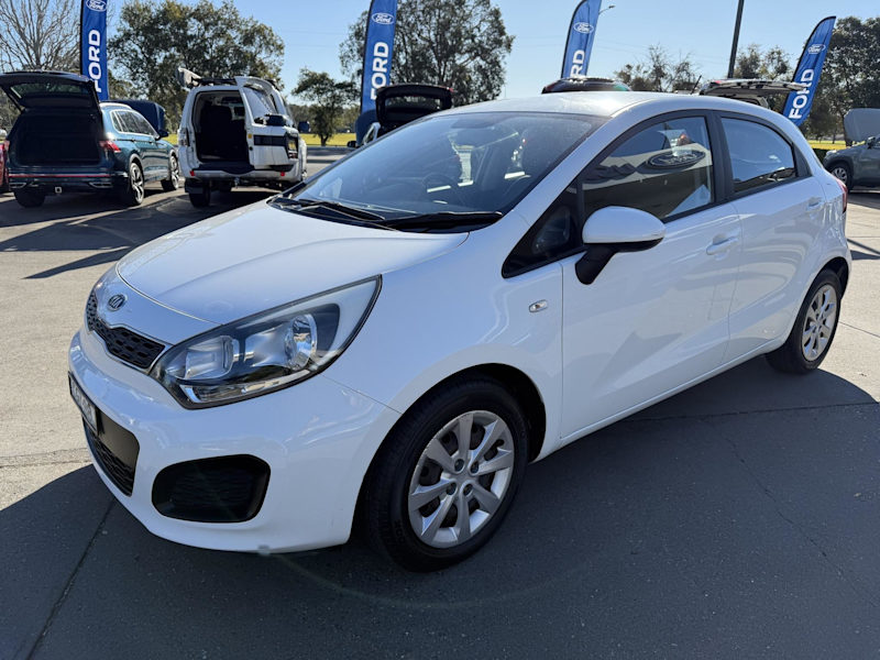 Used Rio MY13 5 Door Hatch S Manual62936661659906113
