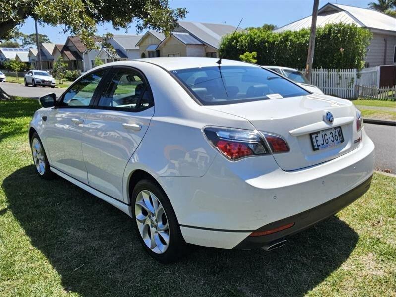 2013 MG MG6 IP2X GT Comfort White 5 Speed Manual Hatchback62882738408962112