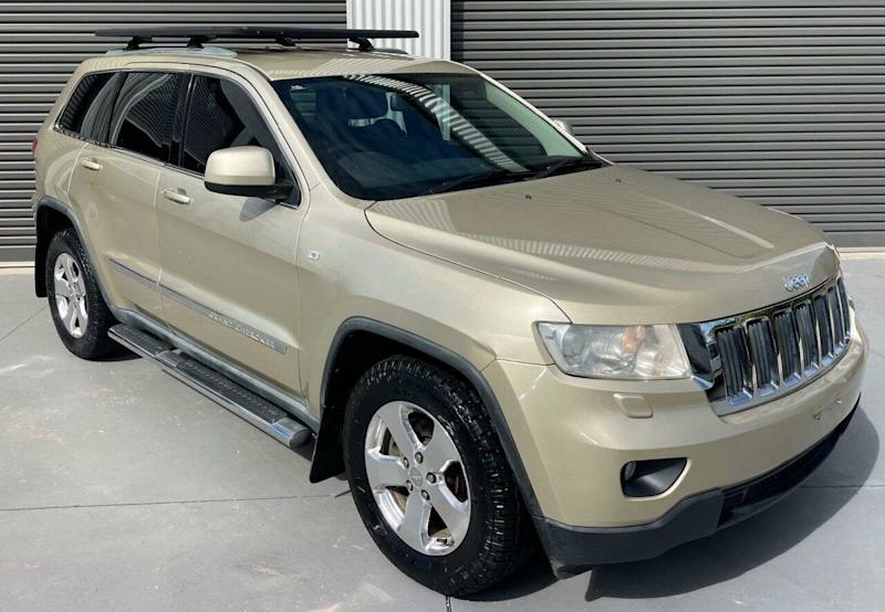 2012 Jeep Grand Cherokee WK MY2012 Laredo Gold 5 Speed Sports Automatic Wagon62934698122755110