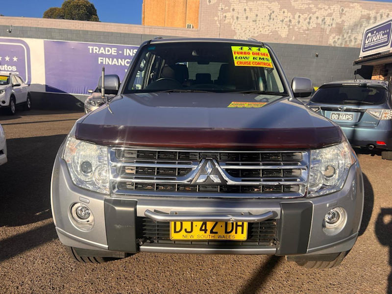 2011 30TH ANNIVERSARY MITSUBISHI PAJERO GLX LWB (4x4) NT MY11, AUTOMATIC, ONLY 114, 225KS,REGO,WARRA62933710949121111