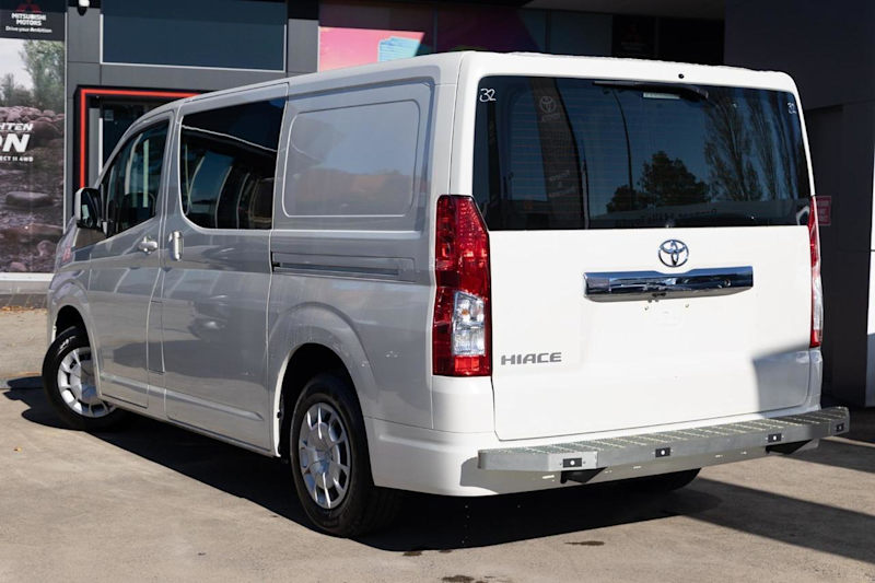 2024 Toyota HiAce GDH300R LWB White 6 Speed Sports Automatic Van62933711074562111
