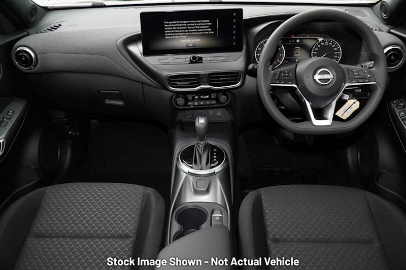 2025 Nissan Juke F16 MY24 ST+ DCT 2WD Pearl White 7 Speed Sports Automatic Dual Clutch Hatchback62935683284354114