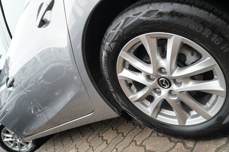 2015 Mazda 3 BM5278 Maxx SKYACTIV-Drive Aluminium 6 Speed Sports Automatic Sedan62934705485570113