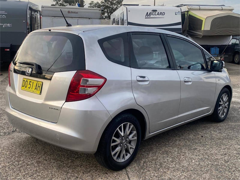2009 Honda Jazz GE MY09 GLi Silver 5 Speed Automatic Hatchback62932714669443113