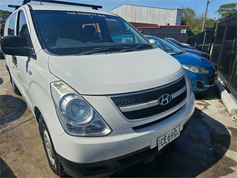 2010 Hyundai iLOAD TQ White 5 Speed Manual Van62935690194435110