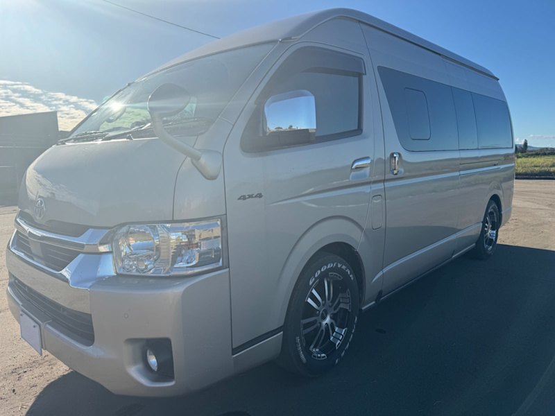 2021 TOYOTA 4WD HIACE SLWB GL diesel auto 4X462935684003202113