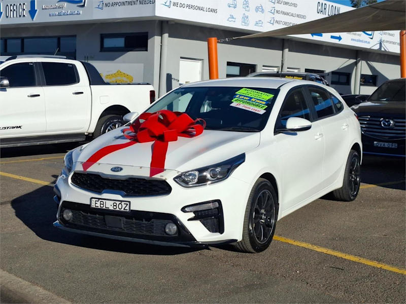 2019 Kia Cerato BD MY19 S White 6 Speed Sports Automatic Hatchback62882765745281112