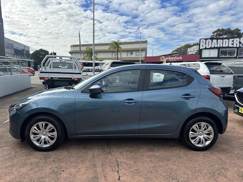 2016 Mazda 2 DJ MY16 Neo Blue 6 Speed Automatic Hatchback62935691895810113