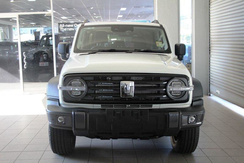 2025 GWM Tank 300 MY25 Ultra Diesel Pearl White 9 Speed Automatic Wagon62882725703681111