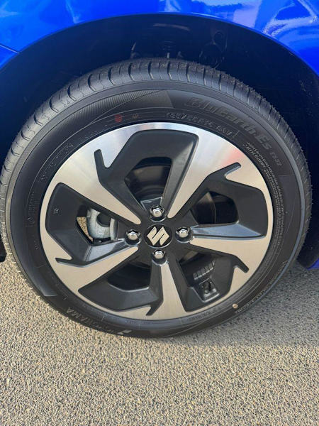 2024 Suzuki Swift UZ Hybrid GLX Frontier Blue Pearl with Black Roof 1 Speed Constant Variable62933708356866114