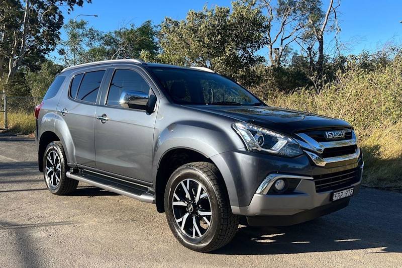 2019 Isuzu MU-X MY19 LS-T Rev-Tronic Obsidian Grey 6 Speed Sports Automatic Wagon62882738880514110