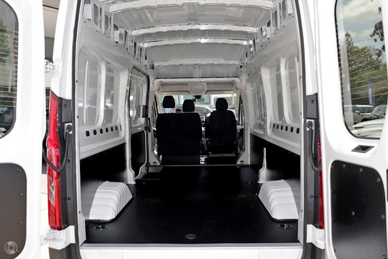 2025 LDV Deliver 9 MY24 High Roof LWB Blanc White 8 Speed Automatic Van62933714291075111
