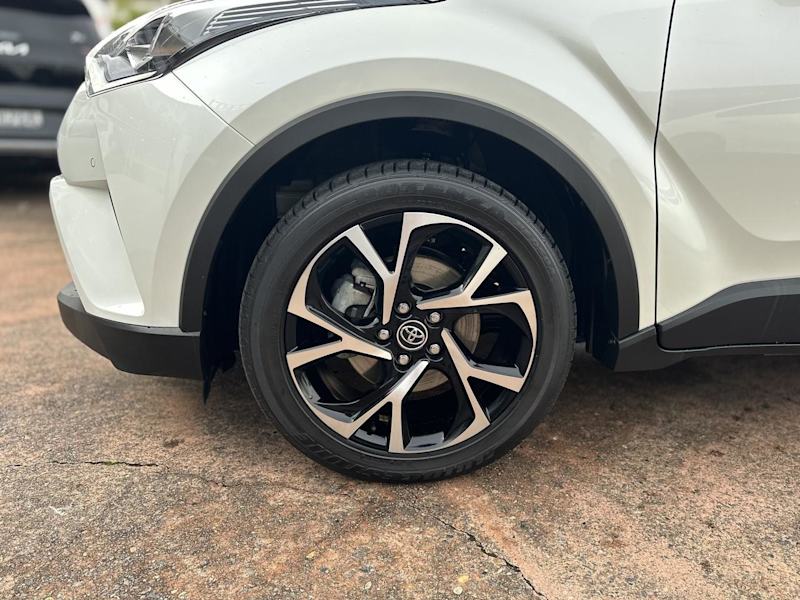 2019 Toyota C-HR NGX50R Koba (AWD) White Continuous Variable Hatchback62933714635267112
